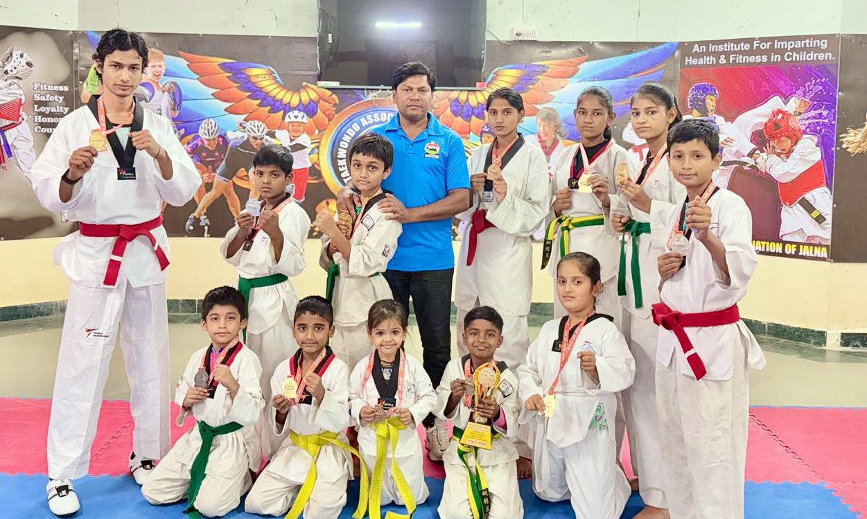 Jalna's players' brilliant performance - a spectacular victory at the state-level Martial Arts Championship!