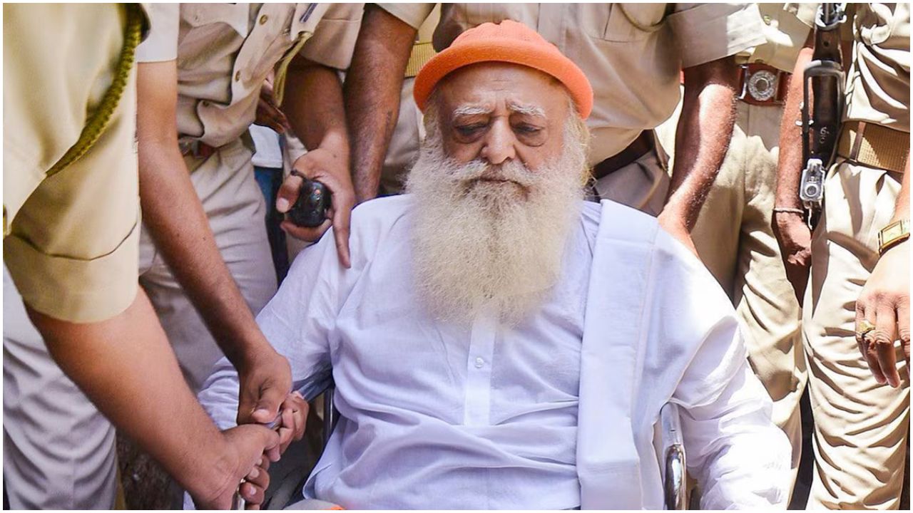 आसाराम मामले में नया मोड़, नाबालिग दुष्कर्म केस में आसाराम को राहत नहीं, सुप्रीम कोर्ट जाने की तैयारी - NewsNation Online आसाराम मामले में नया मोड़, नाबालिग दुष्कर्म केस में आसाराम को राहत नहीं, सुप्रीम कोर्ट जाने की तैयारी