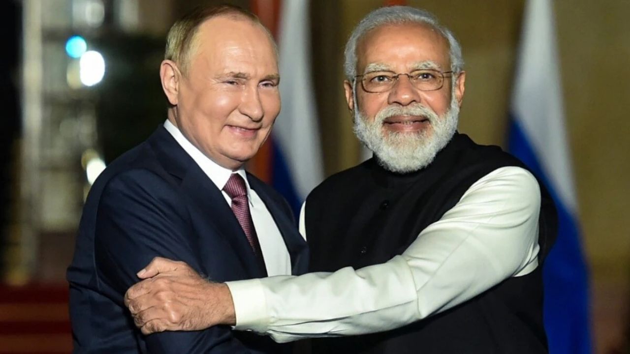 India Russian Oil Imports: चीन के बाद भारत बना रूस का सबसे बड़ा ग्राहक, रिपोर्ट में बड़ा खुलासा - NewsNation Online India Russian Oil Imports: चीन के बाद भारत बना रूस का सबसे बड़ा ग्राहक, रिपोर्ट में बड़ा खुलासा