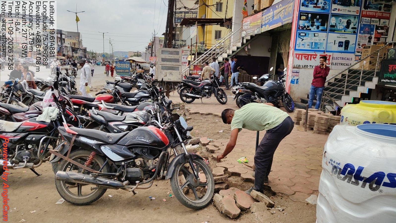 अंबड में हाईवे से 225 अतिक्रमण हटाए गए, 75 पर कल कार्रवाई; सड़क को सुरक्षित और खुला बनाने की मुहिम