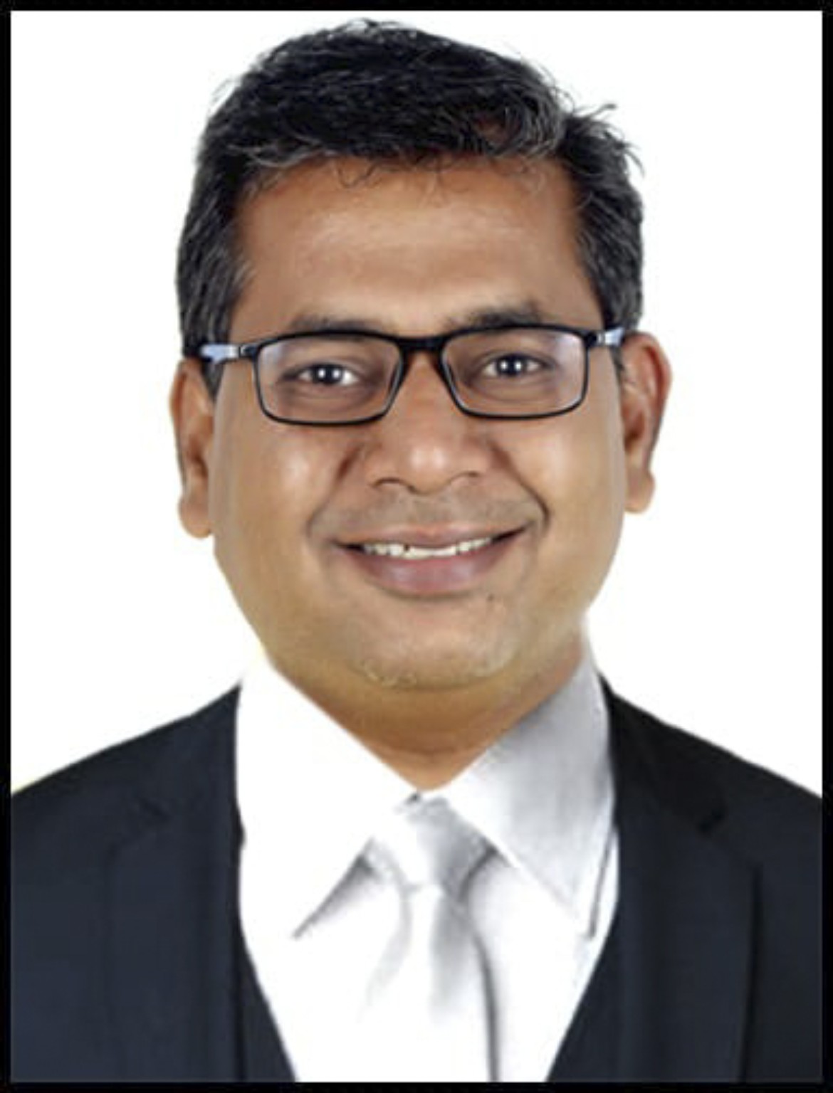 Portrait of Adv. Mahesh Dhannawat