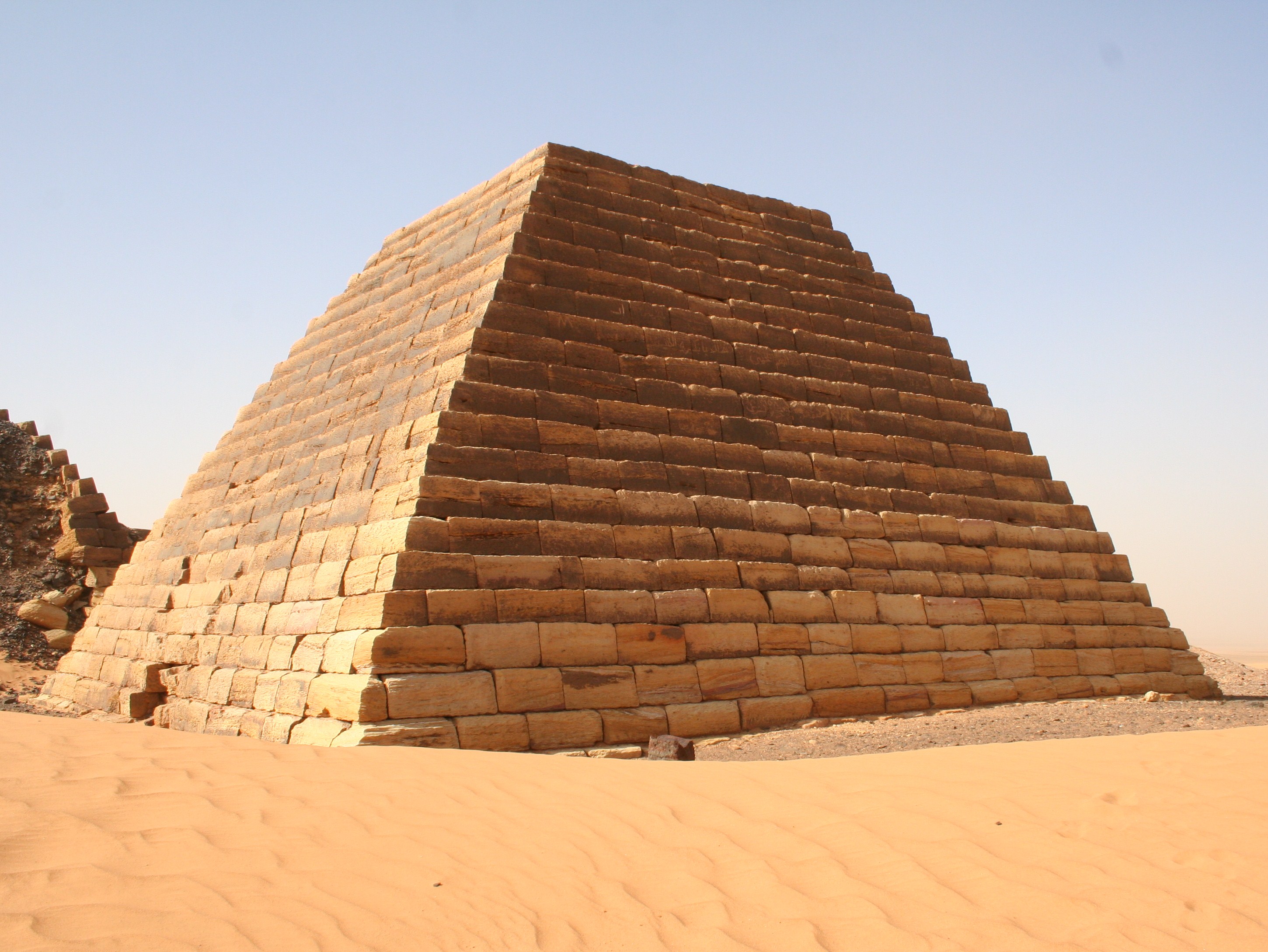 Sudan Travel Guide: Meroe Pyramids, Nubia, Nile and the Ancient Kingdom of Kush