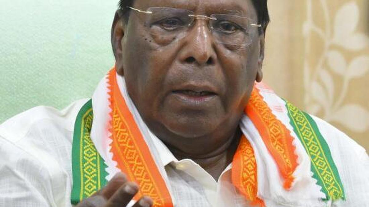 Former CM seeks resignation of L-G CM over delay in allocation of portfolios - NewsNation Online Former CM seeks resignation of L-G, CM over delay in allocation of portfolios