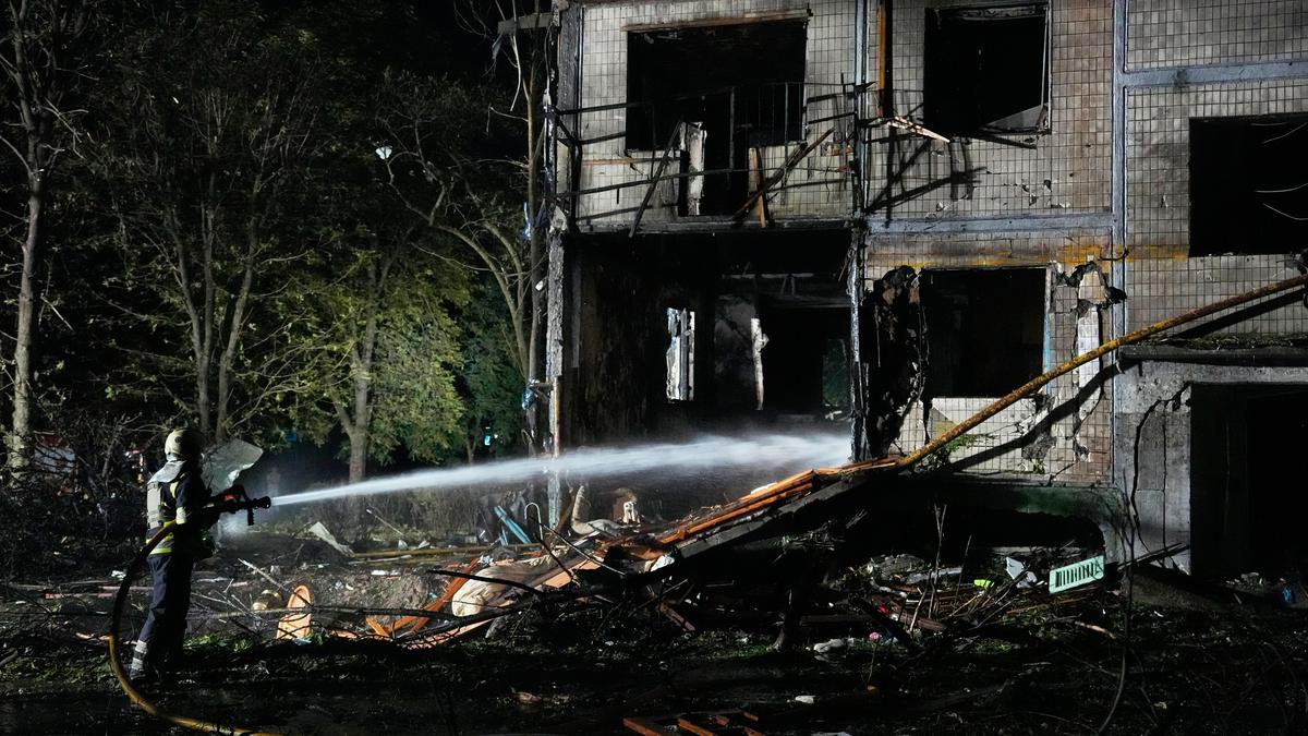 Russian attacks on Kyiv kill 9 wound more than two dozen - NewsNation Online Russian attacks on Kyiv kill 9, wound more than two dozen